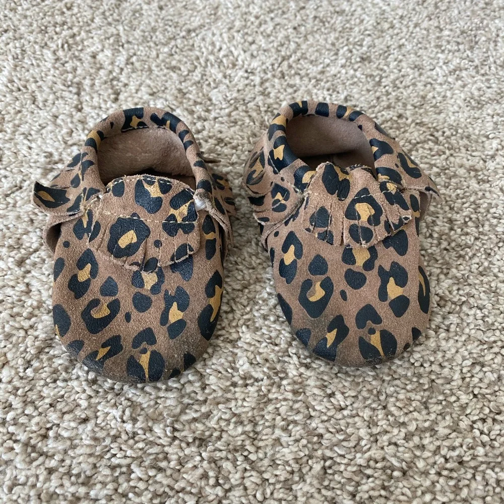 Baby girl toddler cheetah neutral leopard moccasins shoes
